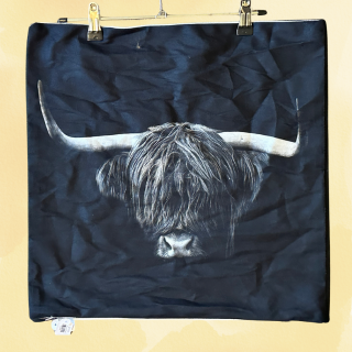 Highland cow cushion cover