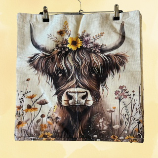 Highland cow cushion cover
